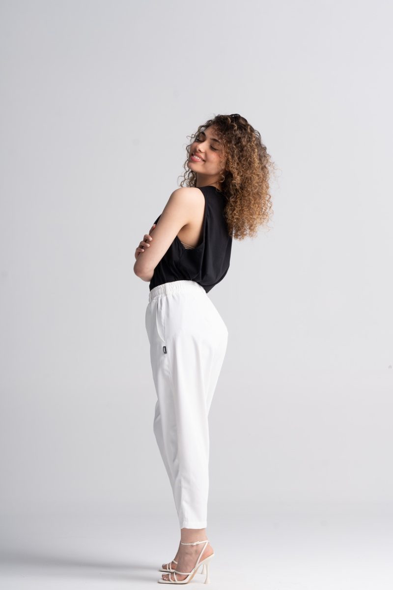 TROUSERS WITH REGULAR FIT ELASTIC