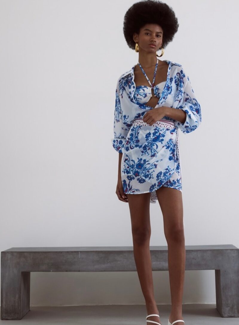 Mini Skirt Wrap With Blue Paisley – True Grace Design
